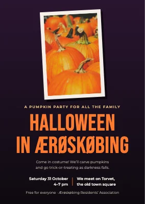Halloween — pumpkin print at dusk